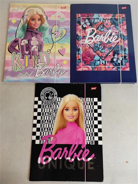 TECZKA A4 Z GUMKĄ - BARBIE. MIX WZORÓW