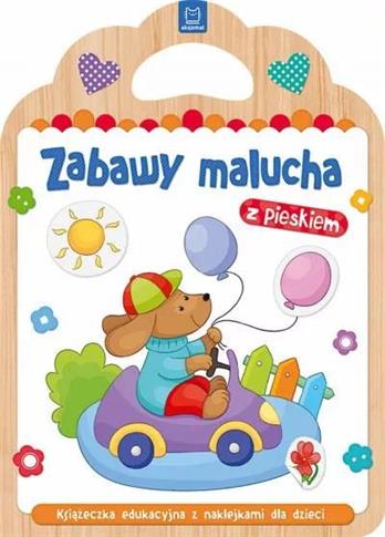 Zabawy malucha z pieskiem