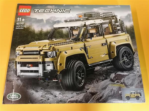 LEGO TECHNIC - LAND ROVER DEFENDER